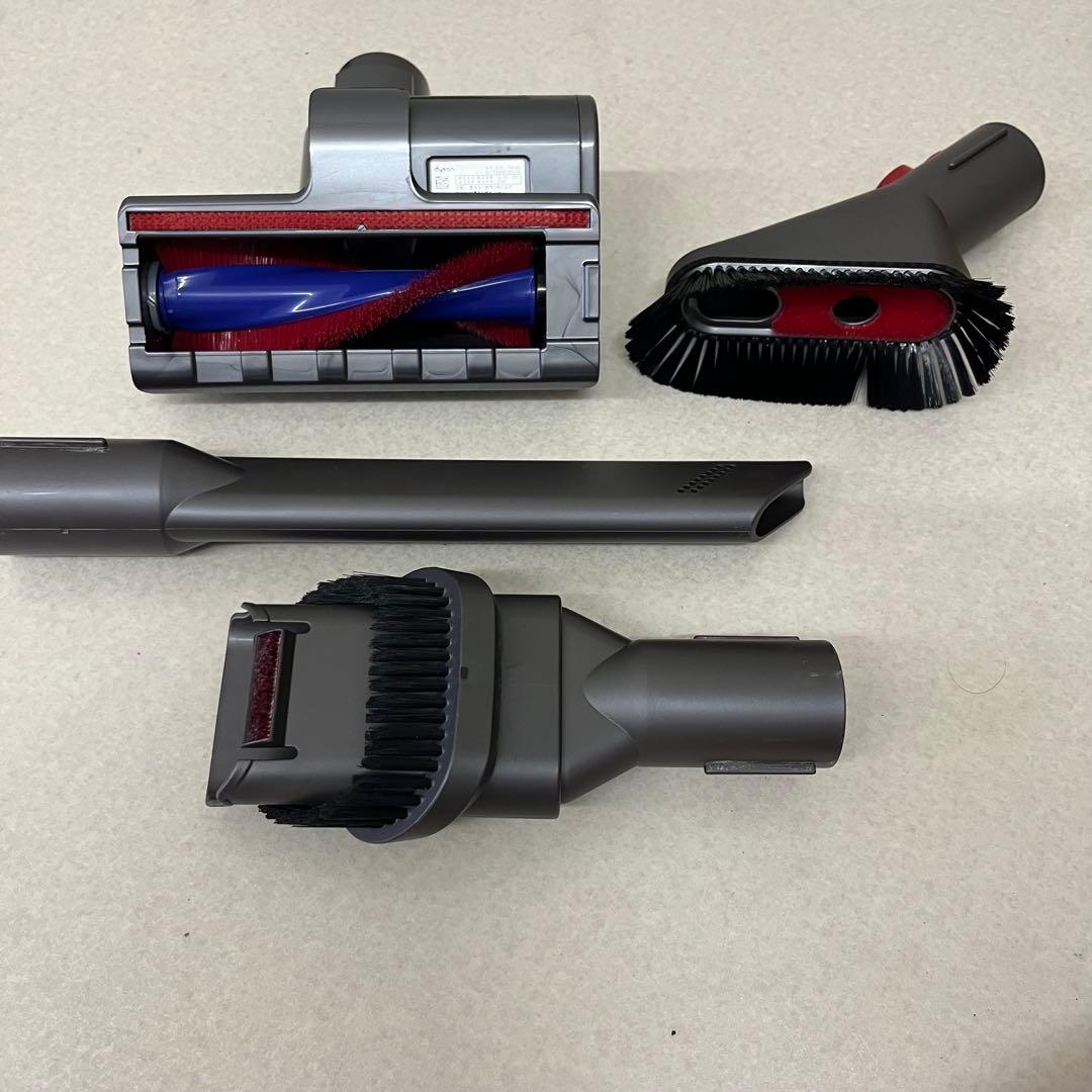 宮*音様 ダイソン V8 SV25 FF NI コードレスクリーナー
