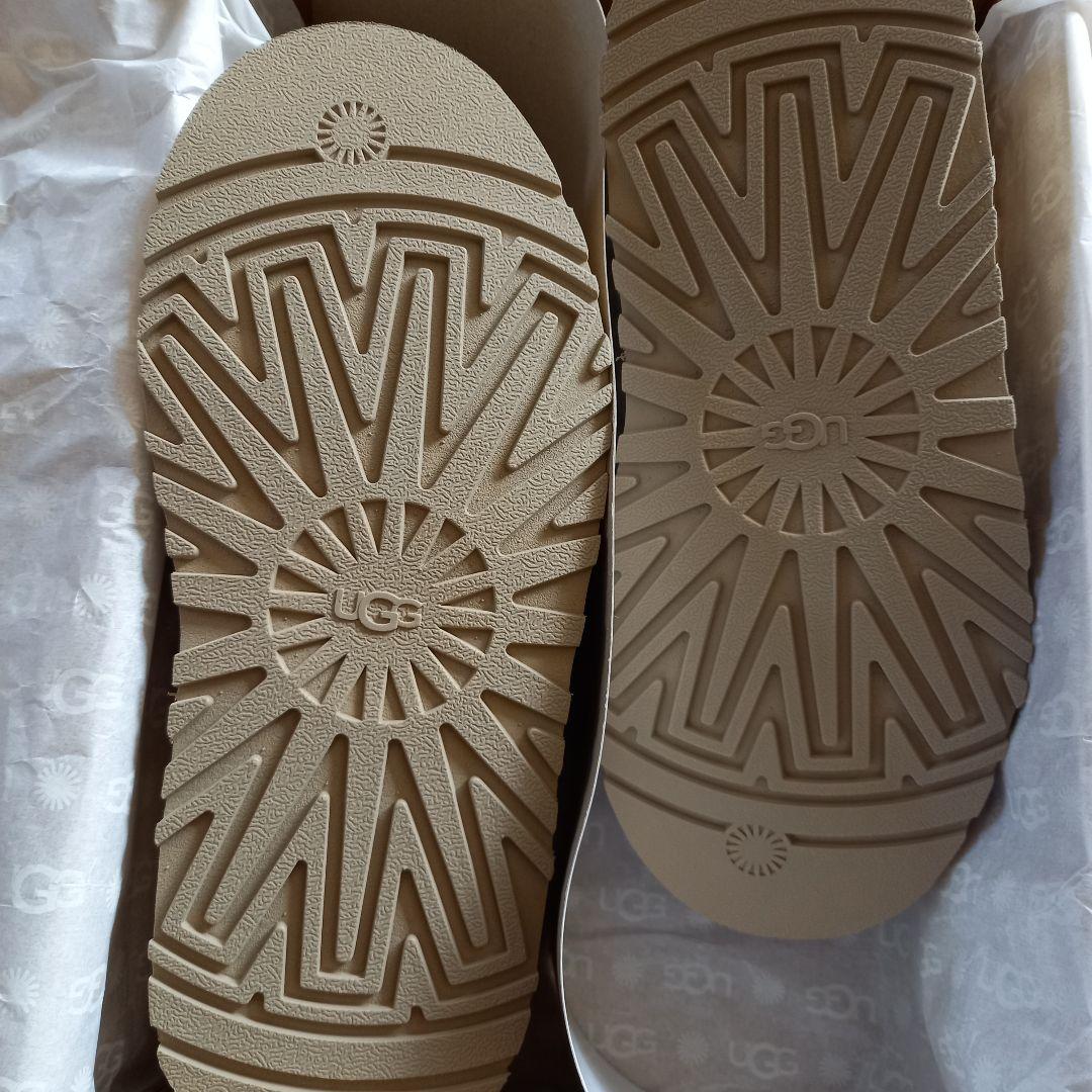 新品 UGG Tazzelle タゼル 24cm マスタード シード スリッポン