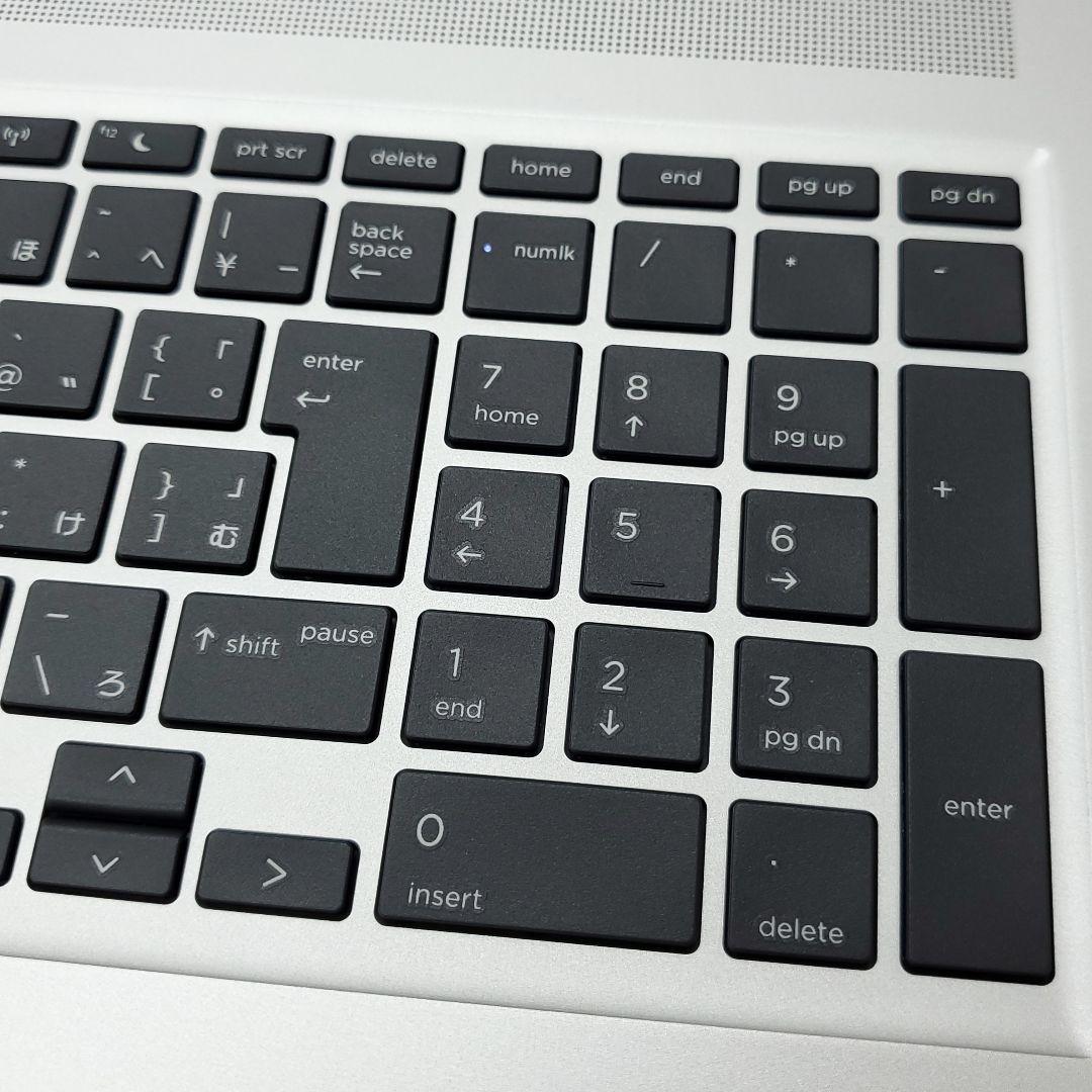 【商品番号1883】hp　15.6型ノートパソコン　2021年製