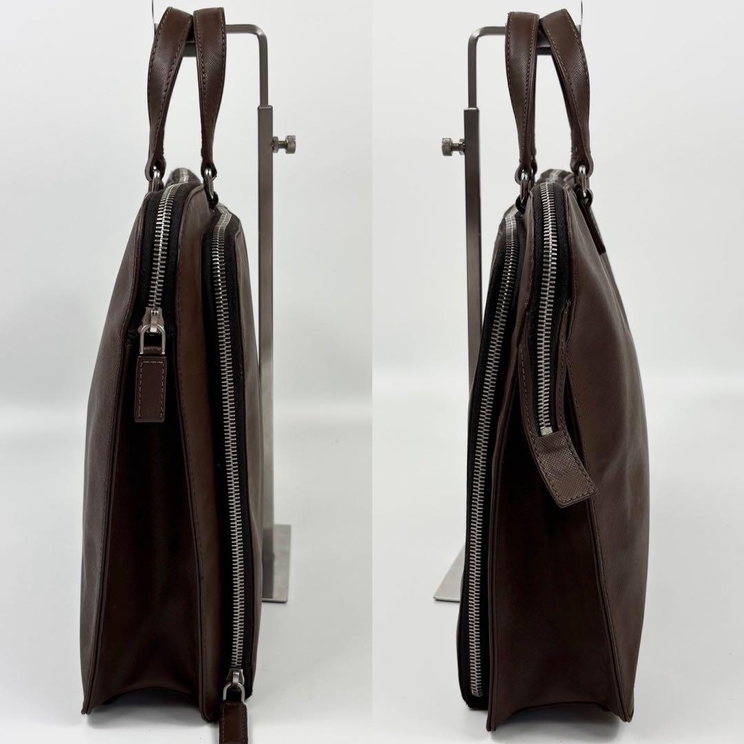 PRADA カバン ビジネスバッグ ブリーフケース サフィアーノ　鑑定済