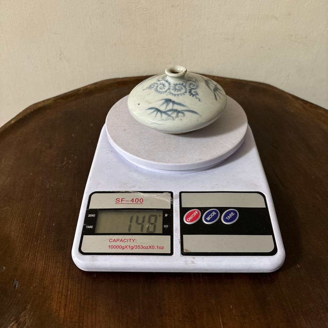 古伊万里染付タコ唐草笹紋様油壷　江戸時代　骨董　アンティーク　検:白洲正子　李朝