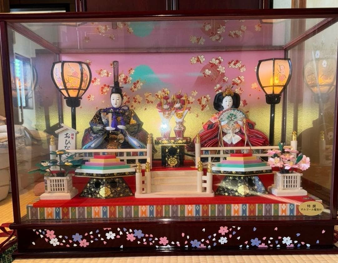 雛人形 ガラスケース入り オルゴール電気付き