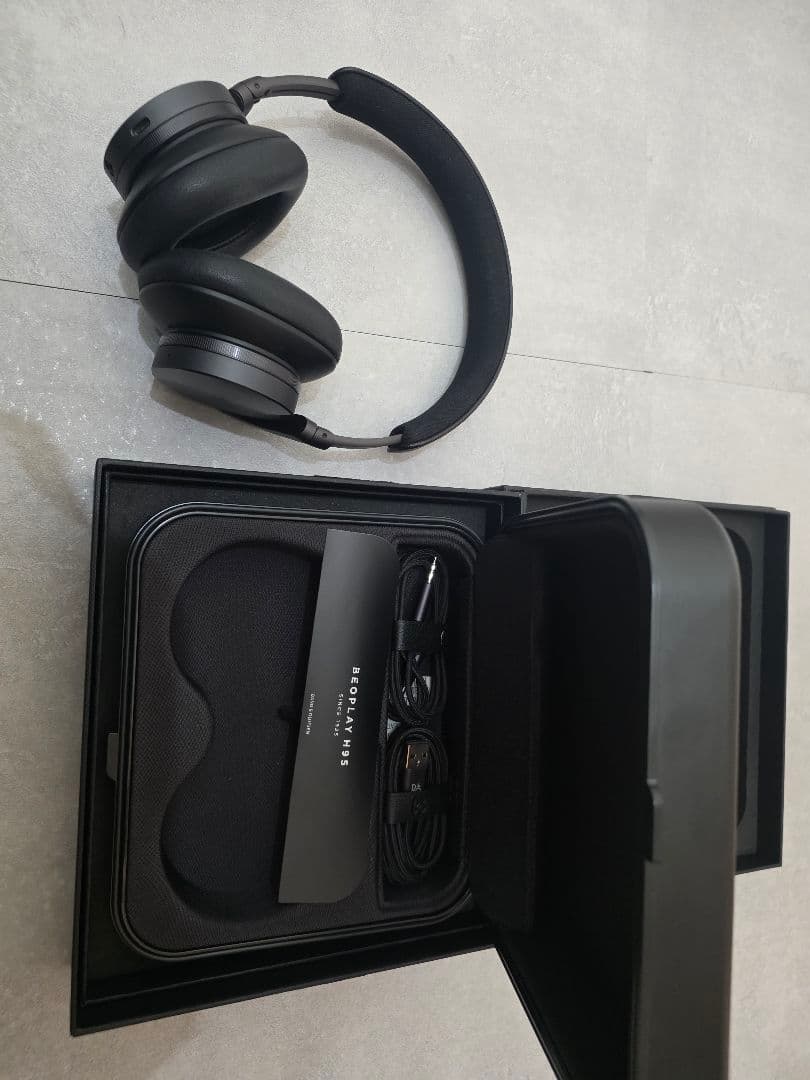 まいまい Bang&Olufsen H95