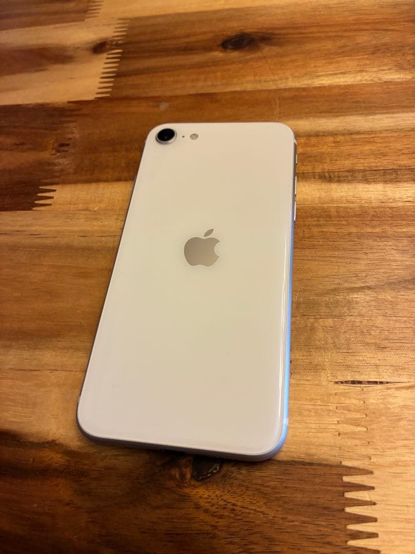iPhone SE (第2世代) ホワイト