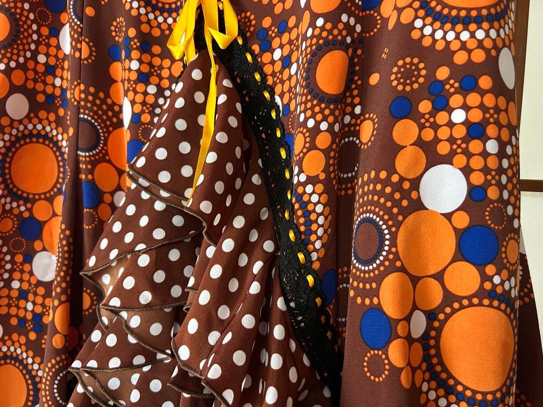 フラメンコ・ソニア ジョーンズ・ブラウン水玉ファル