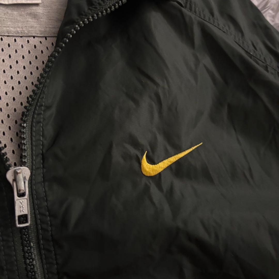 白*猫様 90s NIKE ナイロンジャケット　短丈　銀タグ　ヴィンテージ