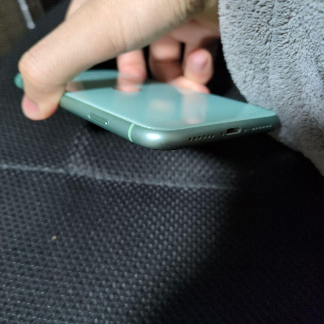 Apple iPhone 11 グリーン 本体