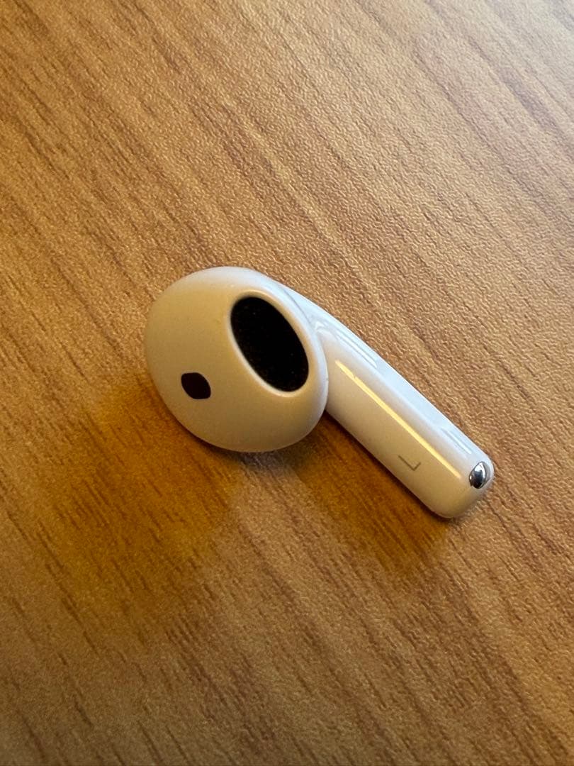 【AppleStore購入】AirPods4 アクティブノイズキャンセリング搭載