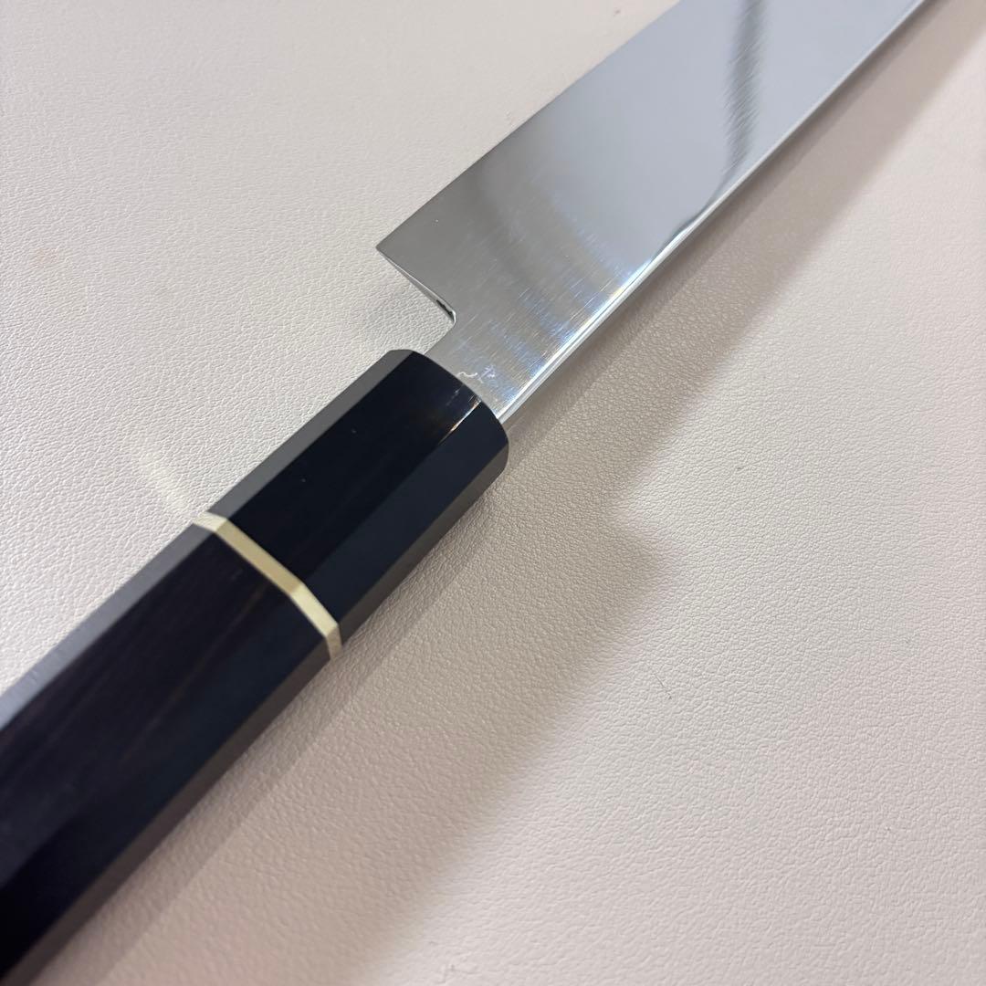 270mm 切付柳刃包丁 鏡面　黒檀黒水牛八角柄 刺身包丁 【全鋼】'鞘付き༩