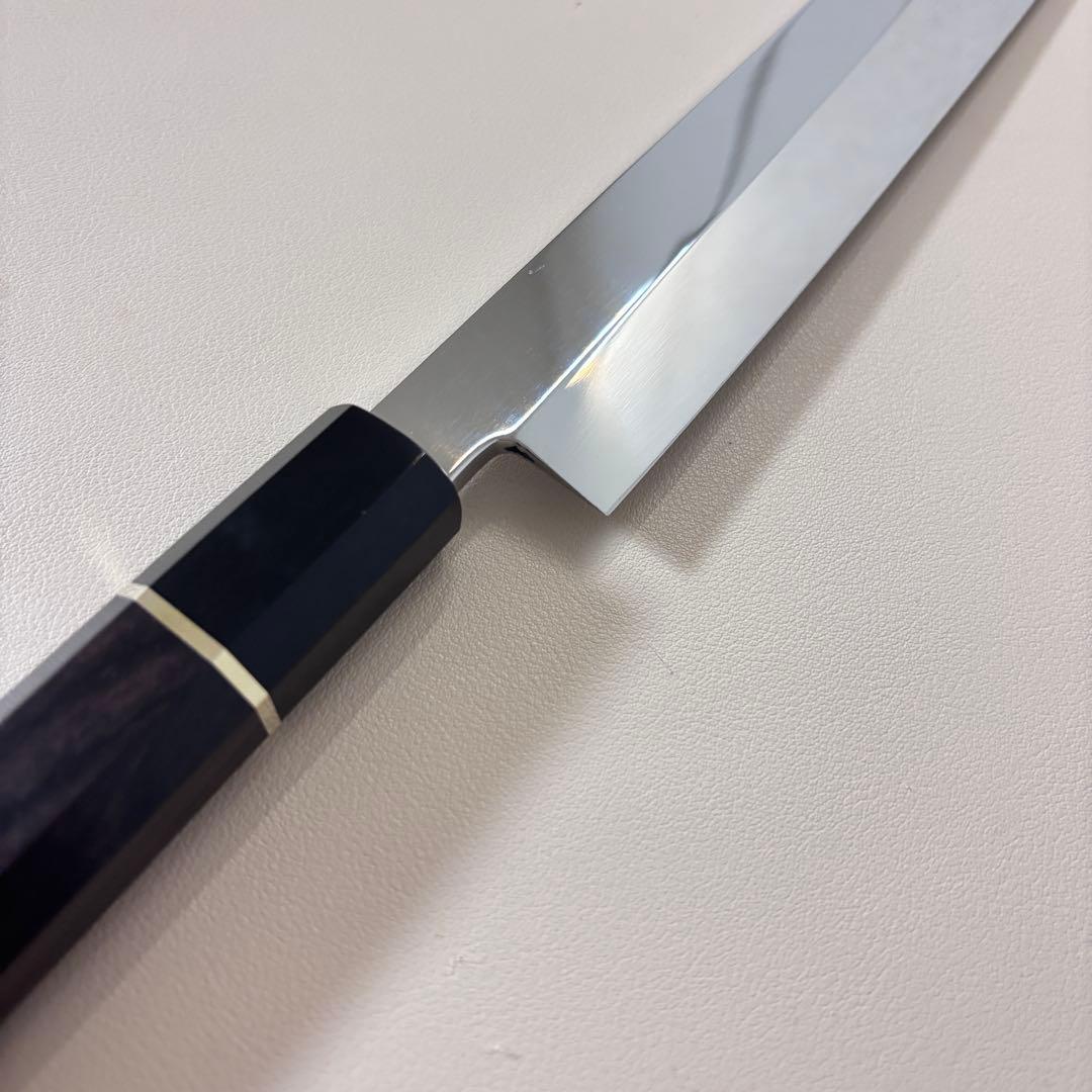 270mm 切付柳刃包丁 鏡面　黒檀黒水牛八角柄 刺身包丁 【全鋼】'鞘付き༩