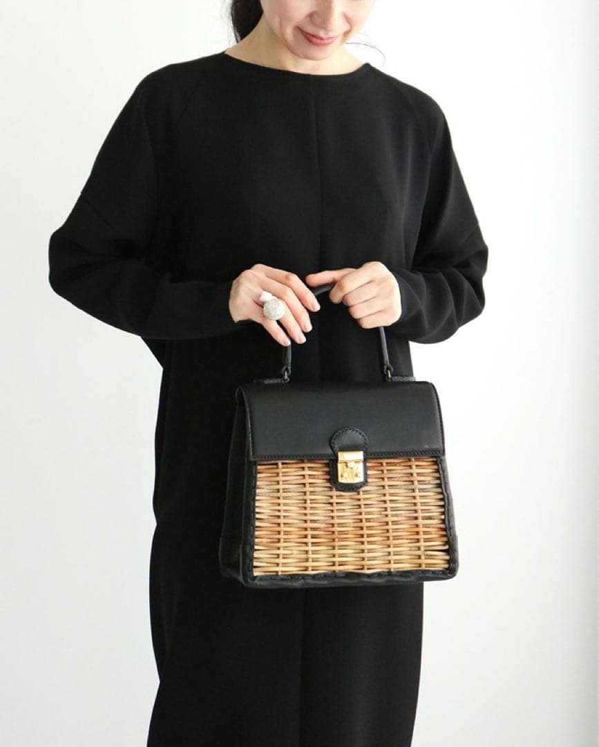 ebagos　エバゴス　カーフハンドバッグ M　ケリー　カーフレザー×紅籐 黒