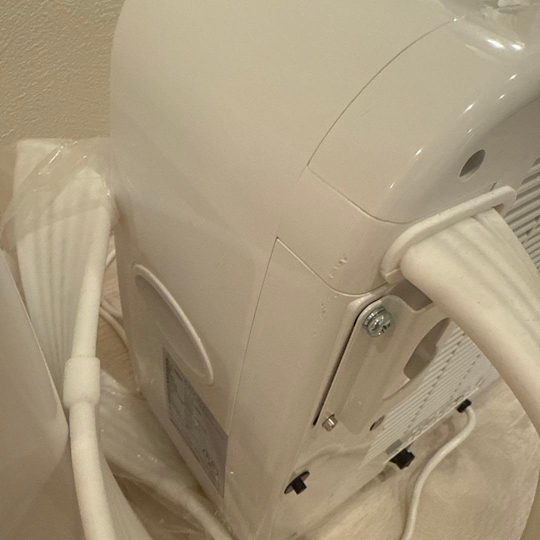 コイズミ　ラクール　2025 ポータブルクーラー ホワイト