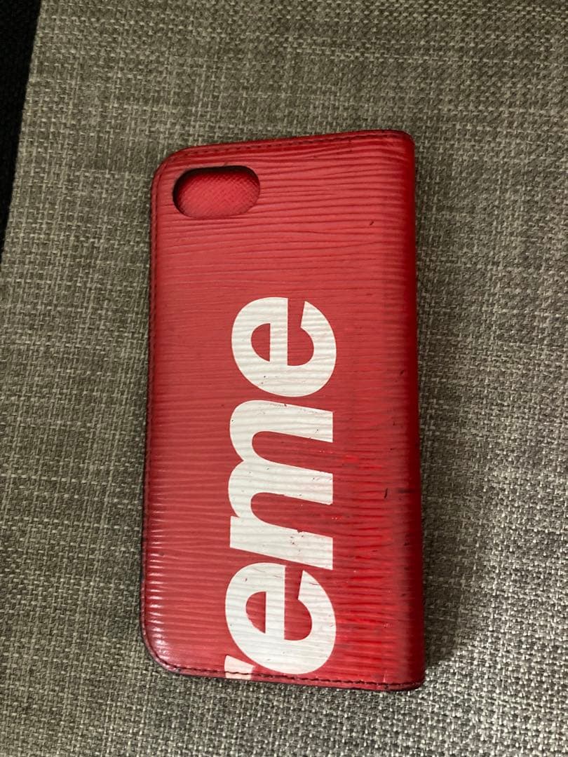 シュプリーム　supreme VUITTON 携帯ケース