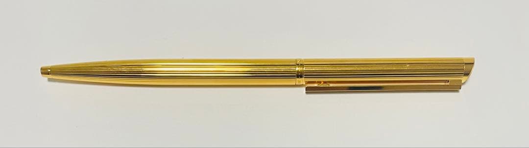 ◆早い者勝ち‼️未使用ヴィンテージdunhill ツイスト式ボールペン ゴールド◆