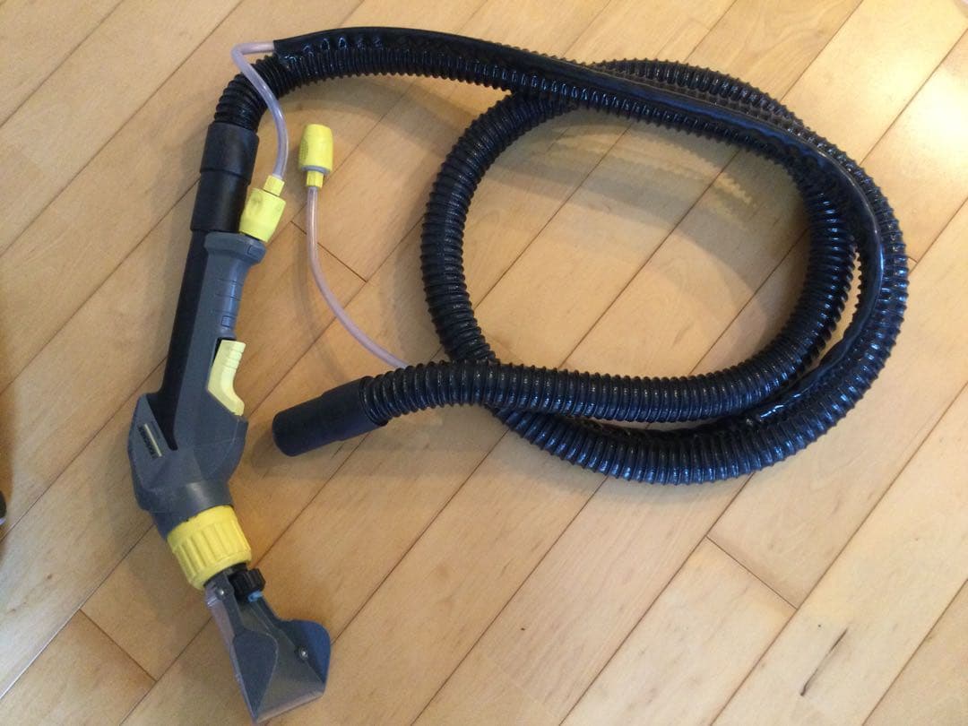 a*a様 【中古】ケルヒャー　業務用　カーペットリンス　クリーナー　　Puzzi