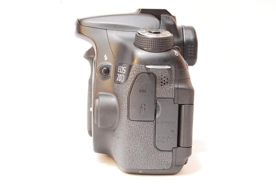 物撮り最適セット✨️Canon EOS 70D✨️ストロボ付き Wi-Fi搭載
