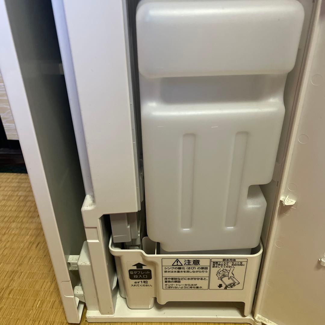 パナソニック　次亜塩素酸空間除菌脱臭機