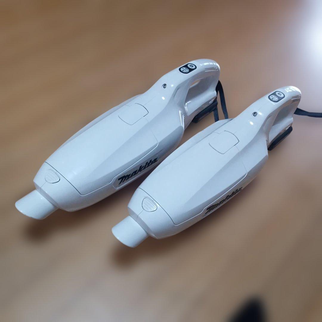 マキタ10.8V充電式クリーナCL107FDの２台セット純正バッテリ及び充電器付