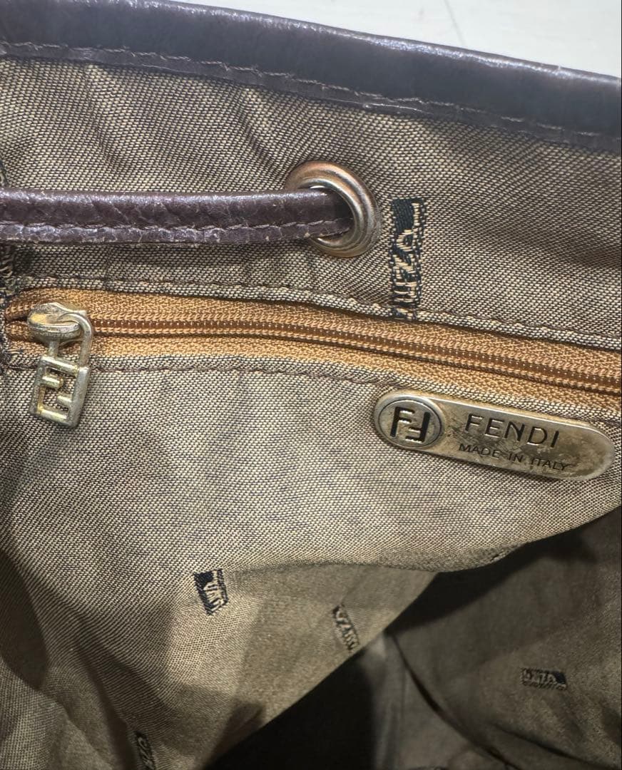 FENDI 巾着 ズッカ柄 ショルダーバッグ