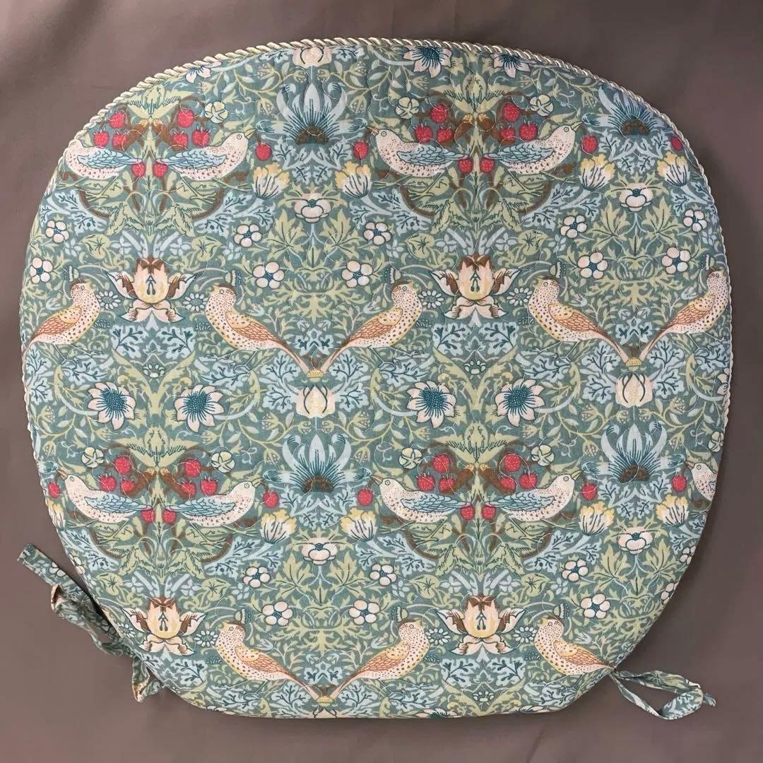 ダイニングシートクッション　4枚セット　ライトグリーン