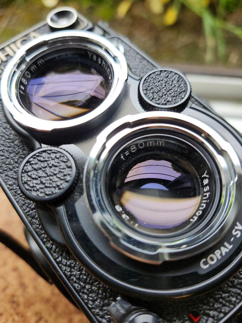 フィルムカメラ YASHICA Mat-124G