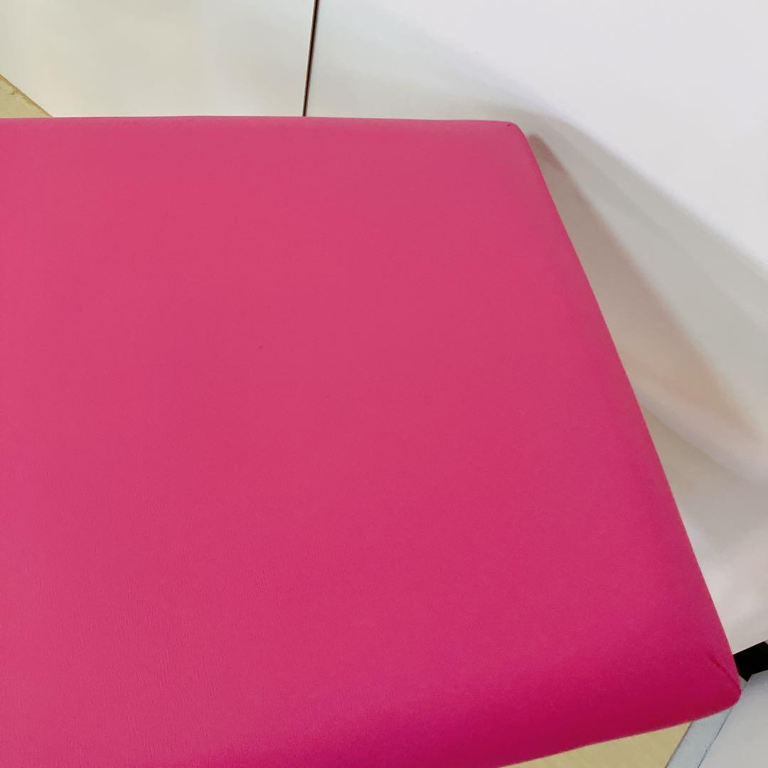 vita 持ち運び袋付き　折りたたみ　マッサージベッド　エステベッド