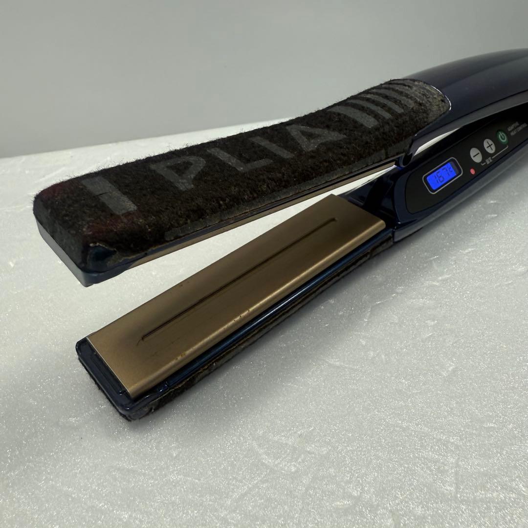 プラス93 ルベル　プライア　ストレートアイロン　LEBEL PLIA　美容室