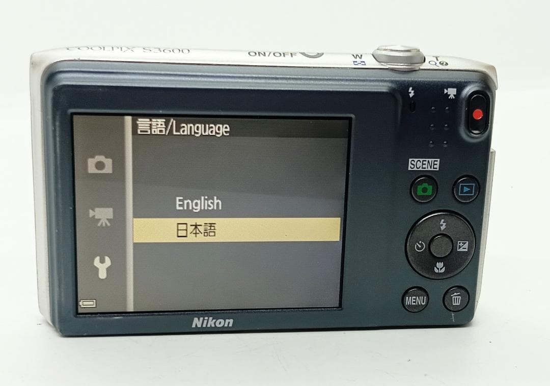 Nikon COOLPIX S3600 8倍ズーム デジタルカメラ 充電器付き