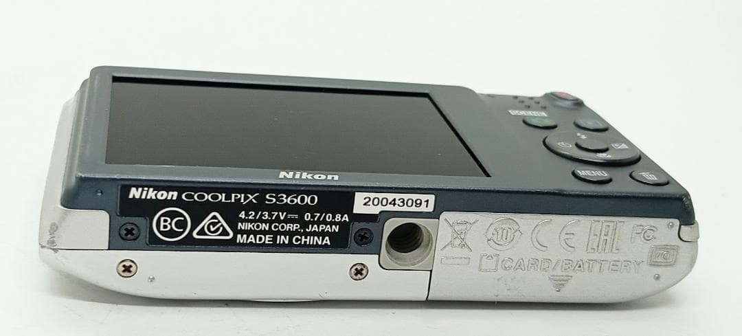 Nikon COOLPIX S3600 8倍ズーム デジタルカメラ 充電器付き