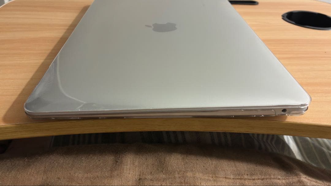 MacBook Air 2020年モデル　シルバー