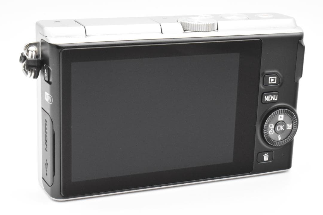 Nikon 1 J4 ボディ シルバー