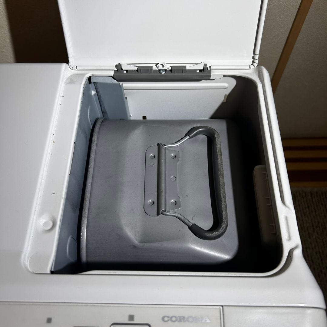 美品コロナ　CORONA 石油ファンヒーター 12畳 FH-VX4620BY-W