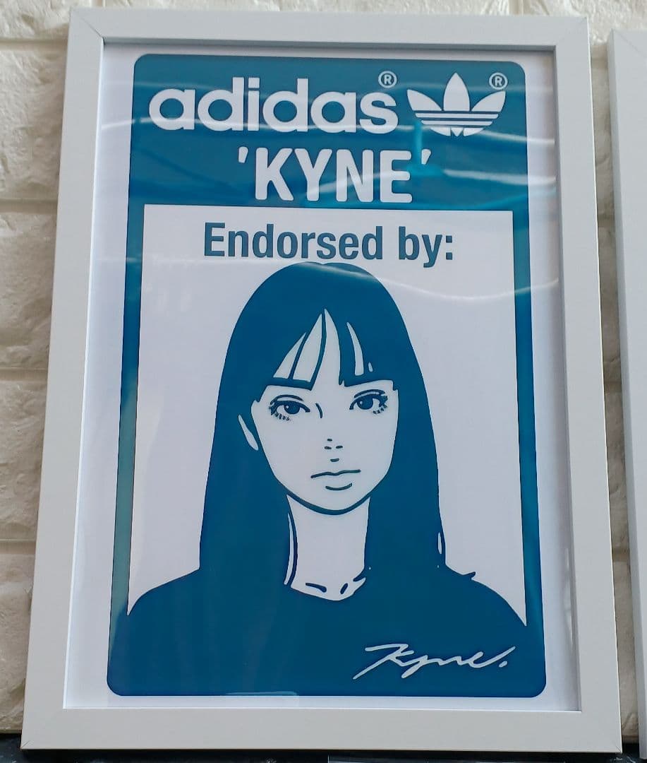 kyne/adidas キネ・アディダス【A4サイズ写真ポスター額装付３点セット