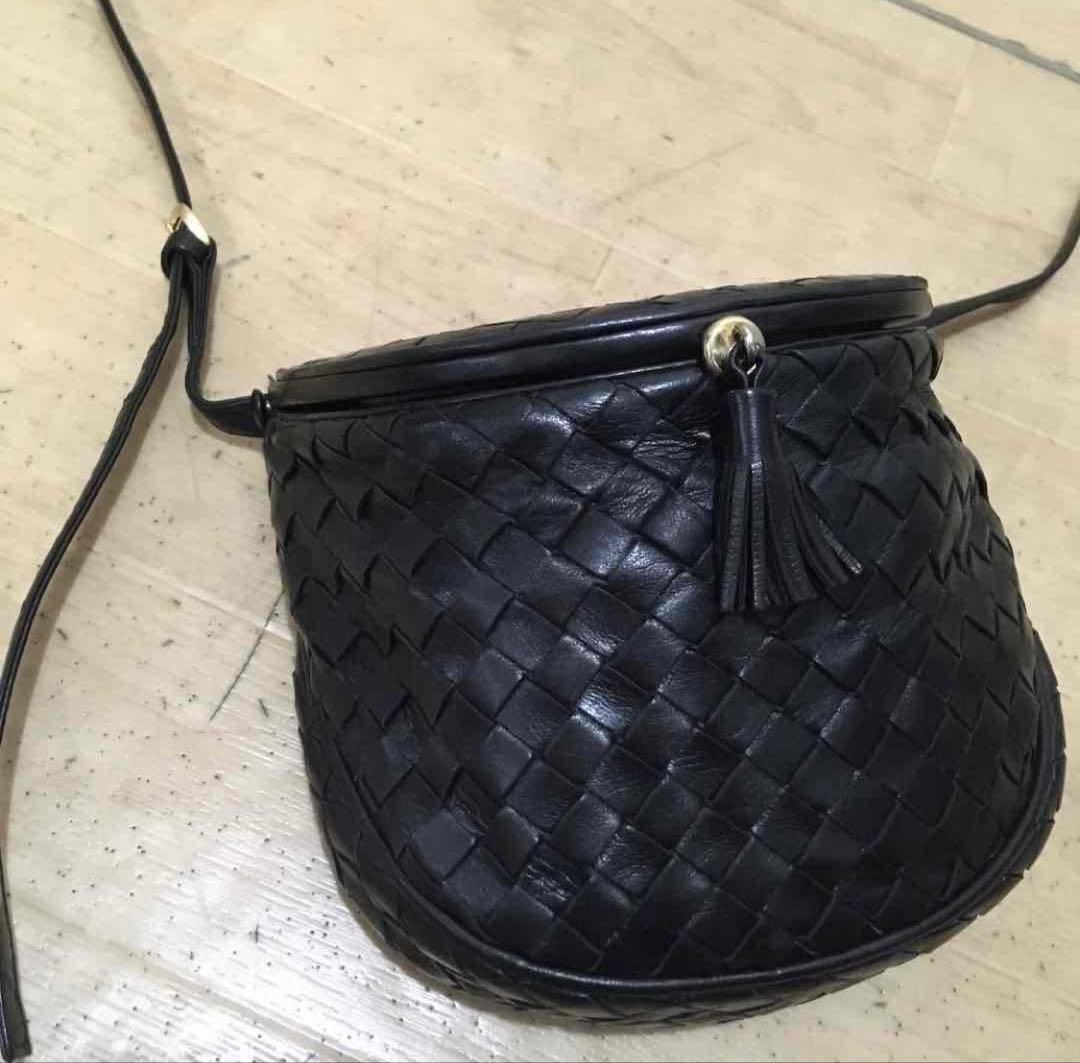 Bottega Veneta ショルダーバッグ(黒)
