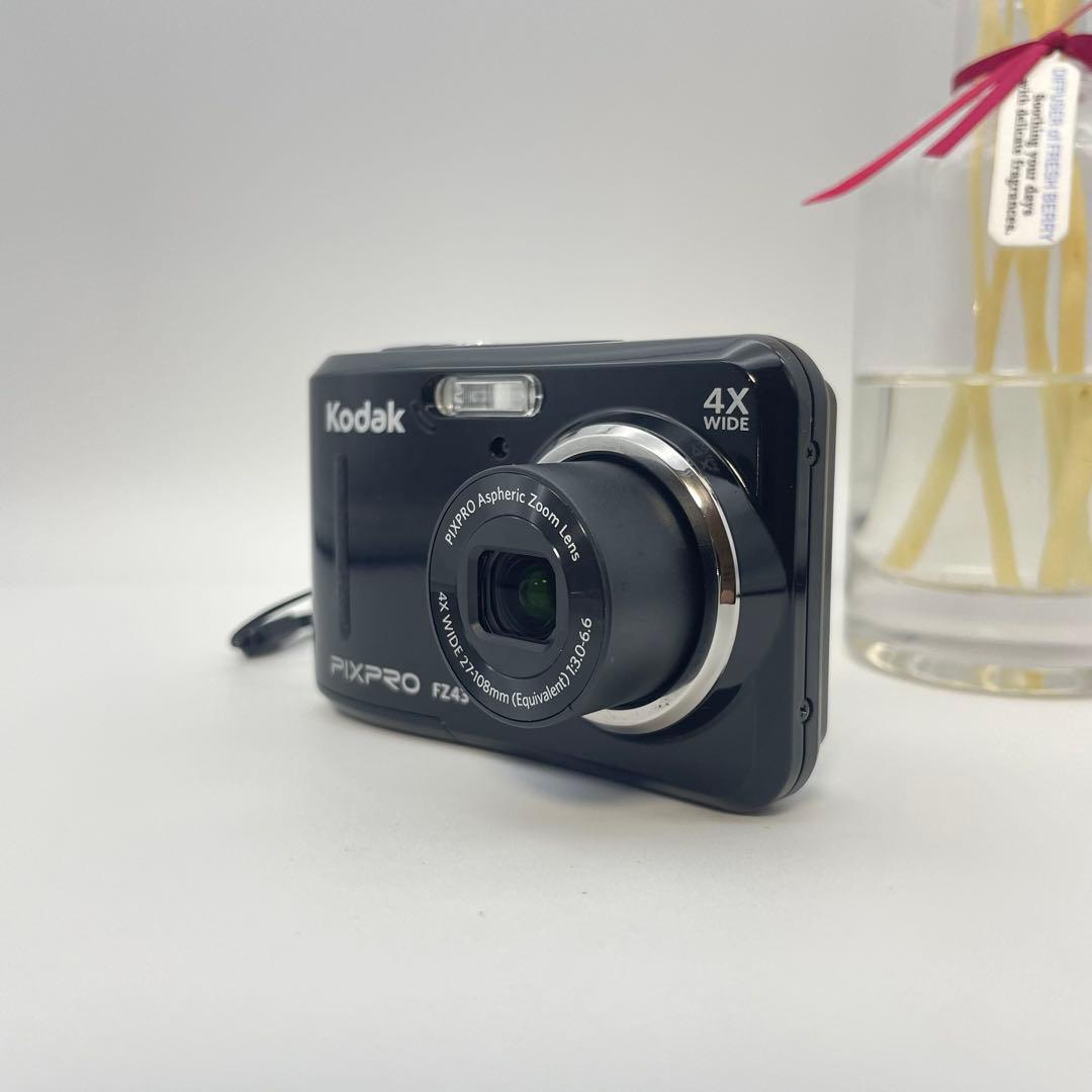 美品✨Kodak PIXPRO FZ43✨動作確認済 スマホ転送OK 単三電池♪