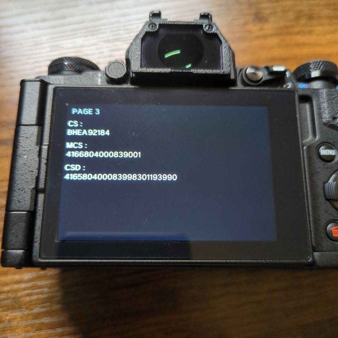 OLYMPUS OM-D E-M5 Mark II PROレンズキット+オマケ