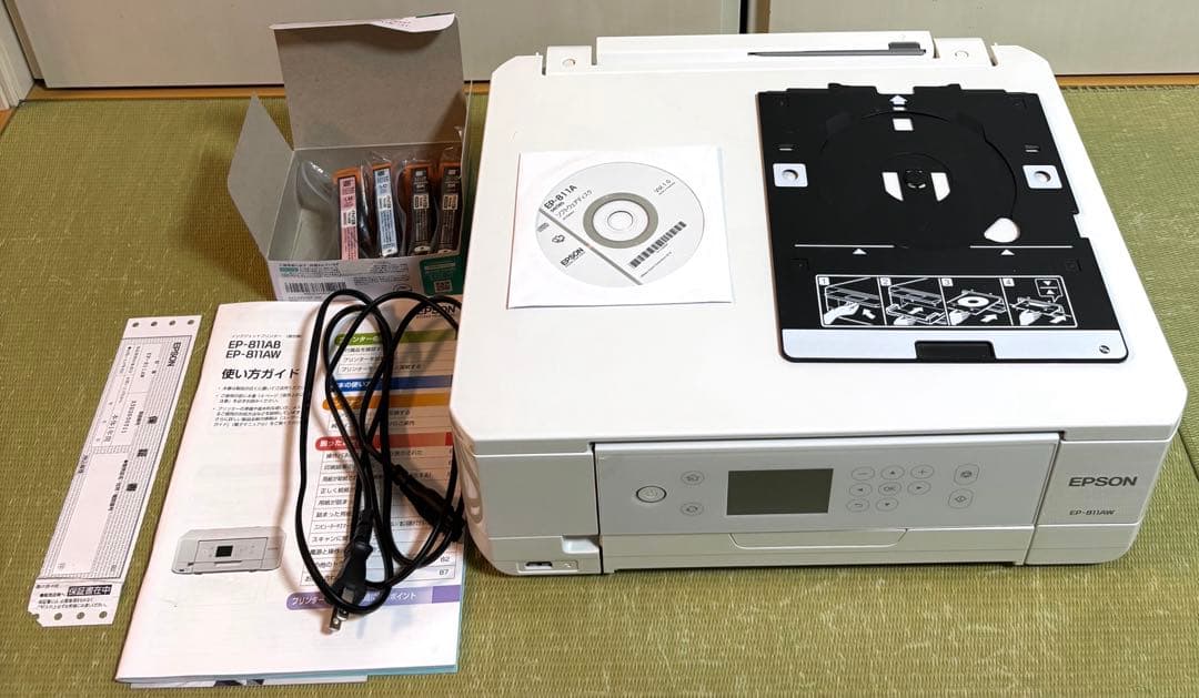 EPSONプリンター　EP-811AW インクオマケ有り