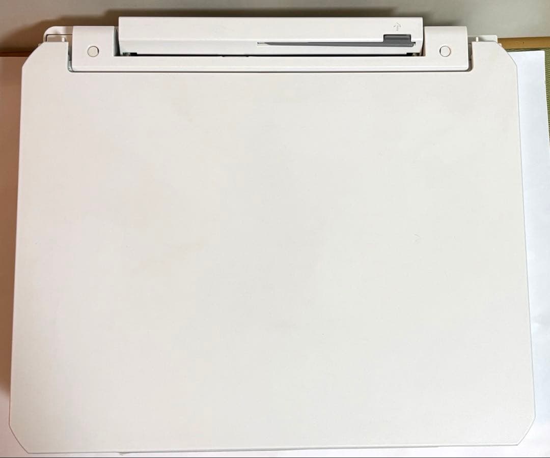 EPSONプリンター　EP-811AW インクオマケ有り