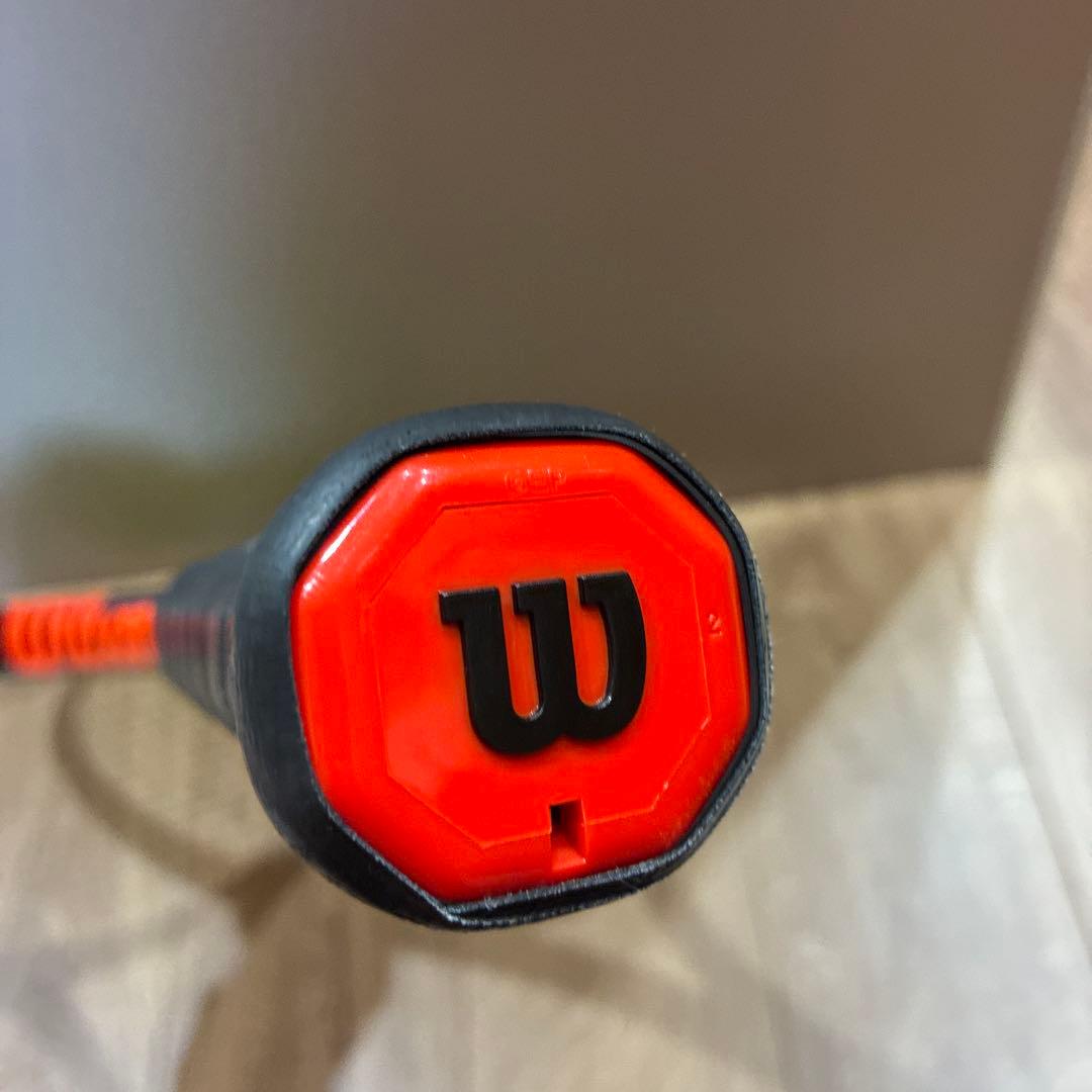 美品✨WILSON BURN 100 V4.0 テニスラケット