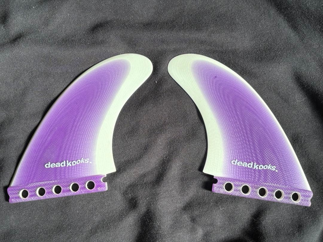 deadkooks デッドクークス　アップライトフィン