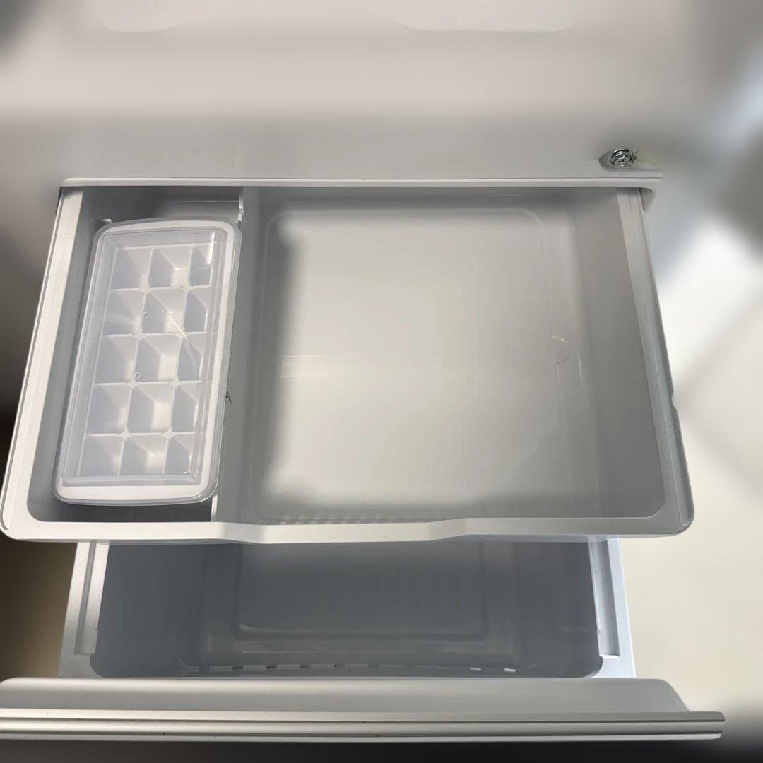 名古屋近郊限定　2025年 ハイセンス 冷蔵庫　135L