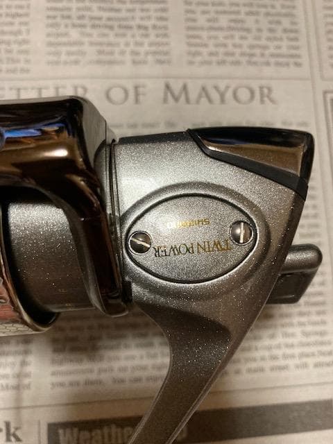 【極美品・完動品】SHIMANO ツインパワー 2500mgs