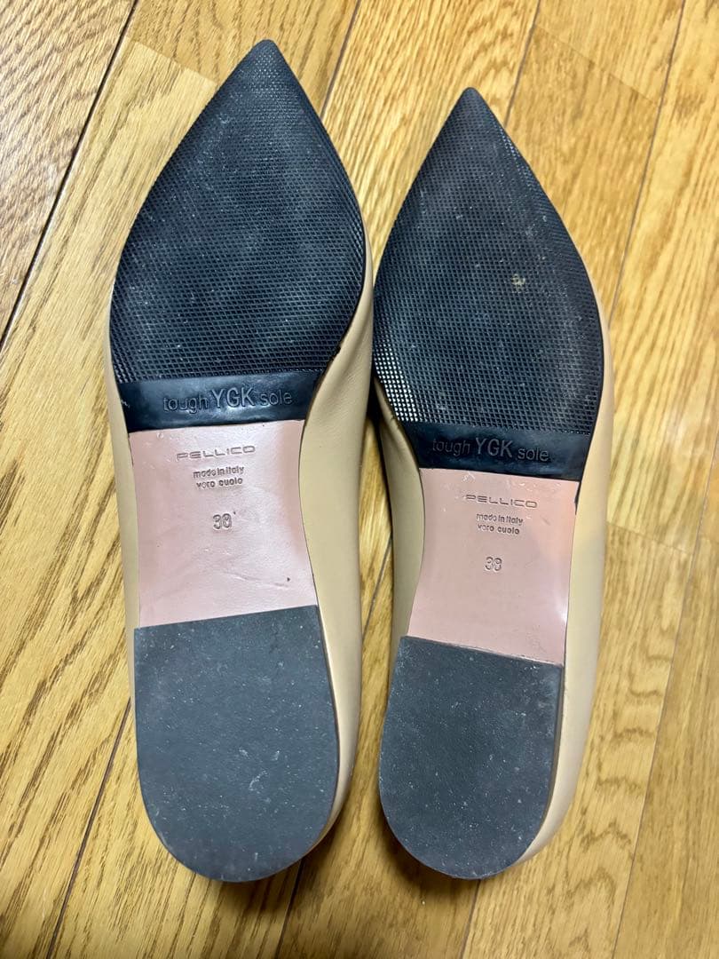 ペリーコ　ベージュ ポインテッドトゥ フラットシューズ 38 24cm