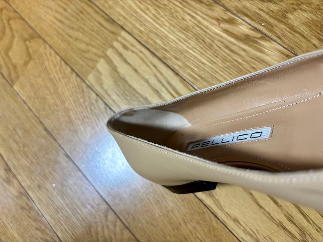 ペリーコ　ベージュ ポインテッドトゥ フラットシューズ 38 24cm