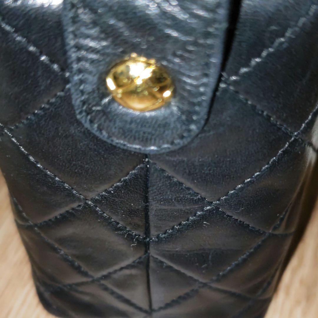 【CHANEL】シャネル　マトラッセ　ラムスキン　ココマーク　ショルダーバッグ