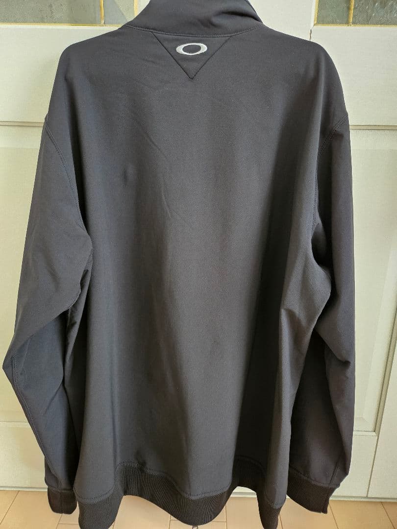 美品！OAKLEYオークリースカル　リバーシブル上下セットアップ（Lサイズ）