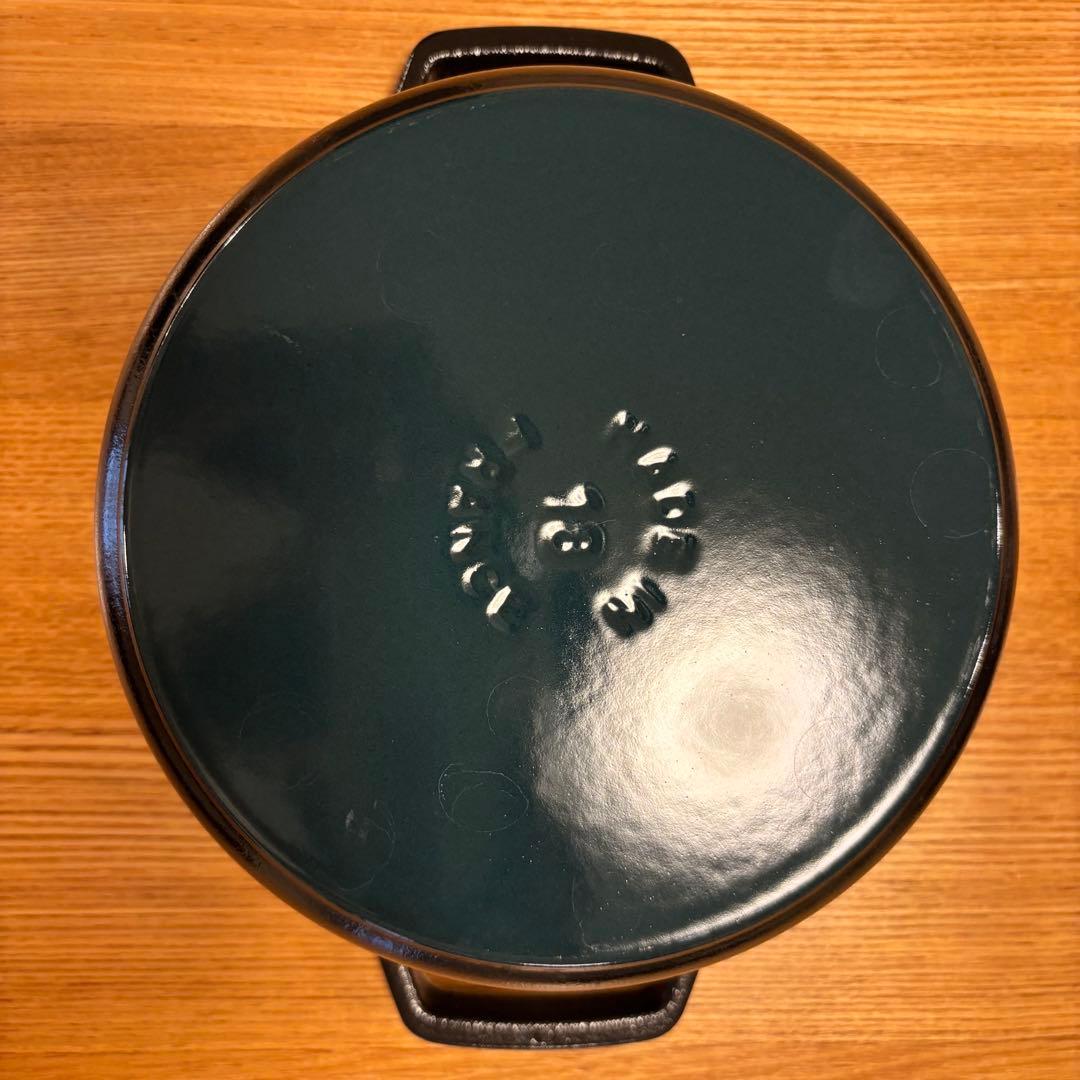 美品 STAUB 両手鍋 18cm 黒 フランス製