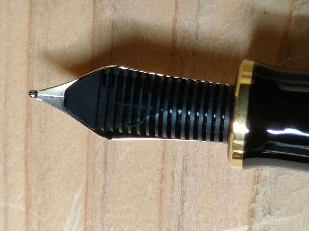 Pelikan M400 brown-stripes EF-nib 茶縞　極細字