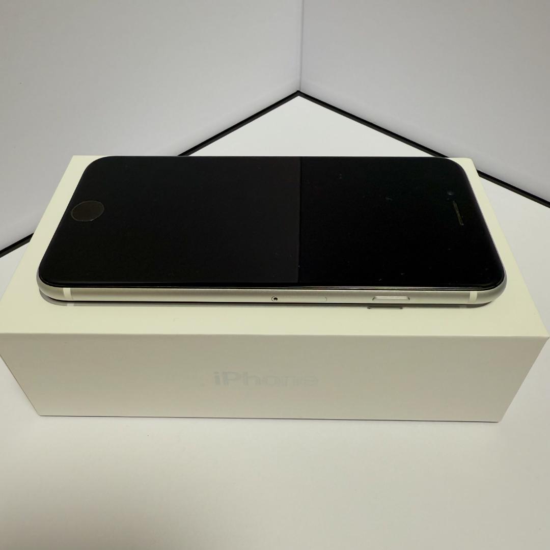 【モバ充付き】iPhone SE 第2世代 ホワイト 64GB SIMフリー