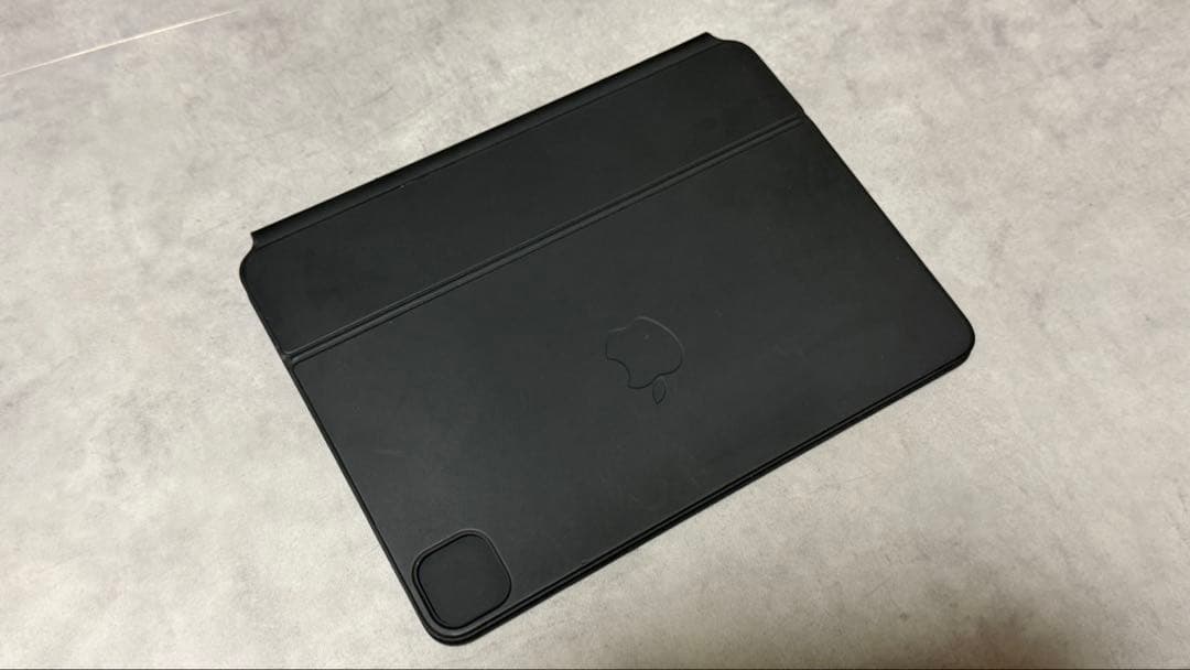 【美品】iPad Pro 11 第2世代 Cellular＋純正MagicKB